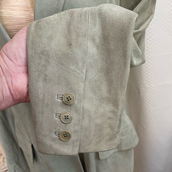 DKNY 100% leather/suede pastel green jacket - Picture 3 of 4